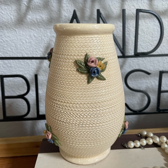 Ilsa Italian Potery Flower Vase - Picture 4 of 12
